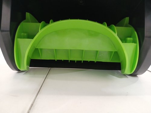 GREENWORKS PRO CORDLESS SNOW SHOVEL *TOOL ONLY*  - 80V - 12" - Green (MODEL: 2601202) image 4