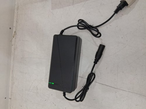 Fast Charger with Cannon/XLR Plug for 72V Lithium Battery, with Cooling System  - 84V 5A - black (model:72v5a) image 4