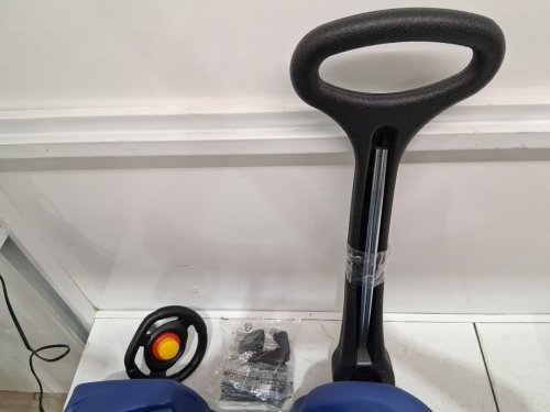 Step2 Push Around Buggy GT car with seat belt & horn - 50LBS max - BLUE/BLACK (Model: 779799) image 4