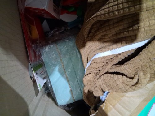 assorted MIXED item MYSTERY PALLET - VARIOUS PRODUCTS - aprox 300+ - (pallet #39) image 10