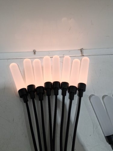4pk Aurora Lighting outdoor Solar Firefly cluster light - 3" x 3" x 28" - 25LM - multicoloured/black (model: 1938050) image 4