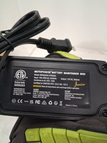 MOTOPOWER AUTOMATIC BATTERY CHARGER AND MAINTAINER, JUNIOR, 100-240V AC. - (MODEL: MP00205A) image 5