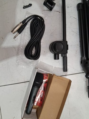 Pyle Adjustable Microphone Stand- w/ Microphone and Cable  -  2.6ft to 5’ft - black (model:pmksm20) image 4