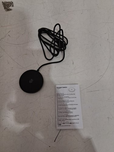 Amazon Basics Qi Certified Wireless Charging Pad - 15W - black (model: b0872rlx6z) image 3