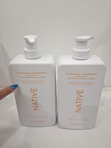 2 NATIVE nourishing body wash - toasted vanilla and honey - 1l/each image 3