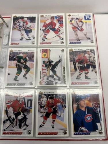 1300+ APPROX ASSSTD 1991/92/93 NHL UPPER DECK HOCKEY CARDS IN ENGLISH AND FRENCH VERSIONS image 7
