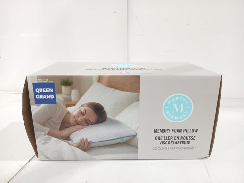 MARTHA STEWART MEMORY FOAM COOLING PILLOW - QUEEN (18" X 28") (MODEL: 1392500) image 2