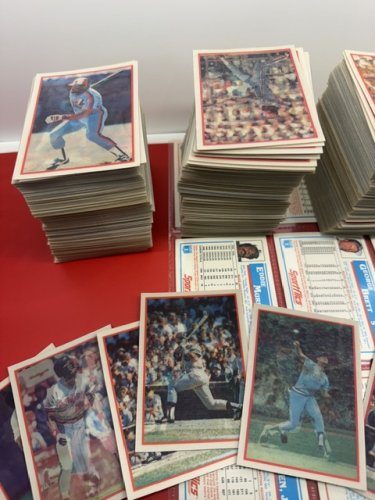APPRX 500+ 1986 SPORTFLICS BASEBALL CARDS (LOTS OF BIG NAMES) image 11