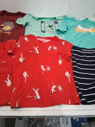 6 ASSORTED BOYS CLOTHES - SIZE6 image 3