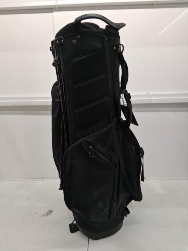 TaylorMade Pro Stand golf bag with 8 dividers and carry strap - black (Model: N2631901) image 6