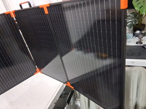 ZOUPW 200W Portable Solar Panel - Tempered Glass - Heavy-Duty Foldable Mono Solar Charger for Jackery Explorer 1000 v2 = ECO FLOW DELTA - IP67 WATERPROOF image 11