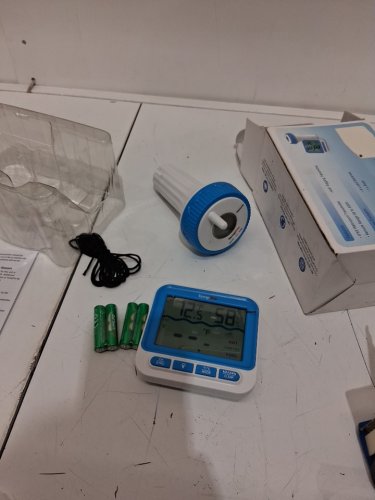 TempPro TempAir Wireless floating Pool Thermometer -500ft range - blue/white (model: TempAir PLUS TP211B) image 3