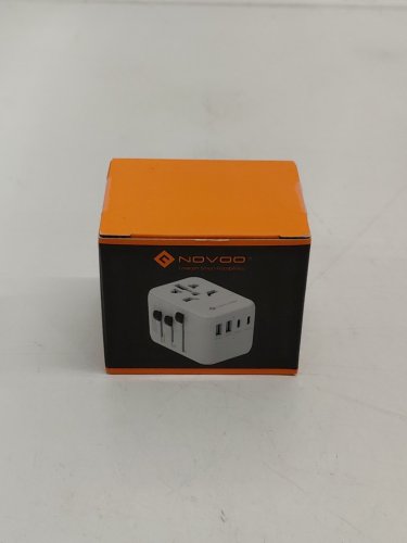 NOVOO UNIVERSAL Worldwide Travel Adapter WITH 4-USB PORTS (2X USB-A/2X USB-C) - 21w - white (MODEL: RC21) image 2