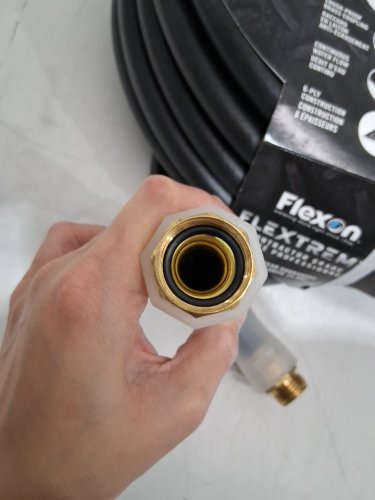 FLEXON FLEXTREME CONTRACTOR GRADE HOSE WITH GUARD & GRIP - 5/8" X 100FT - BLACK (MODEL: 1765024) image 3