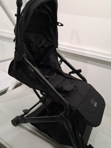Gromast Lightweight Stroller with One-Click Fold, Extendable UPF50+ Canopy, Cup Holder & Storage Basket - black (model: A1) image 5