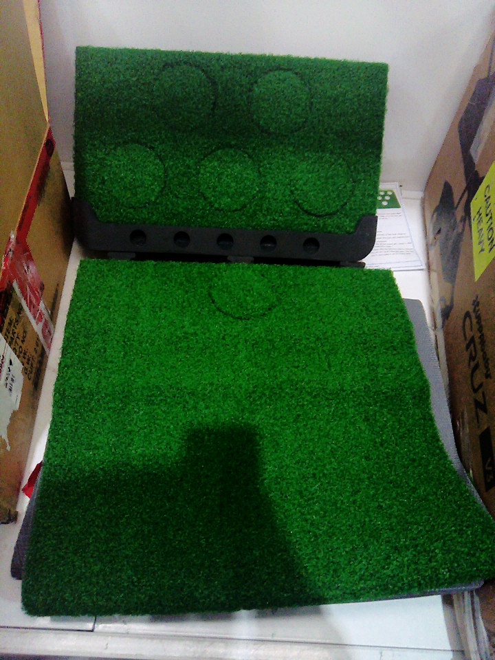 Golf Putting Practice Mat - 10ft - Green image 4