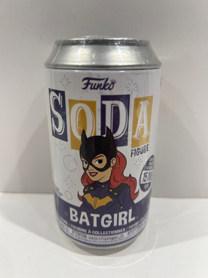 Funko soda! dc batgirl - batgirl vinyl figure collectible (1 in 6 chance of chase limited edition) image 3