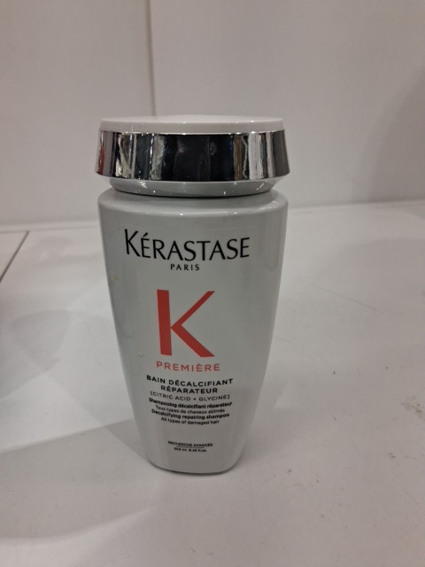 kerastase premiere bain decalcifiant decalcifying repairing shampoo - 250ml image 2