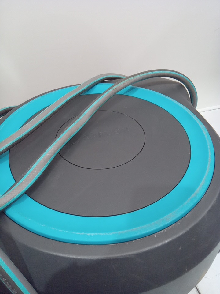 Gardena frost-proof Wall-Mounted Auto-Retractable Hose Reel - 115ft - Black/Turquoise (model: 18630-37) image 6