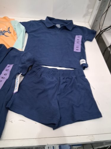 4 ASSORTED BOYS CLOTHES - SIZE 3-4T image 3