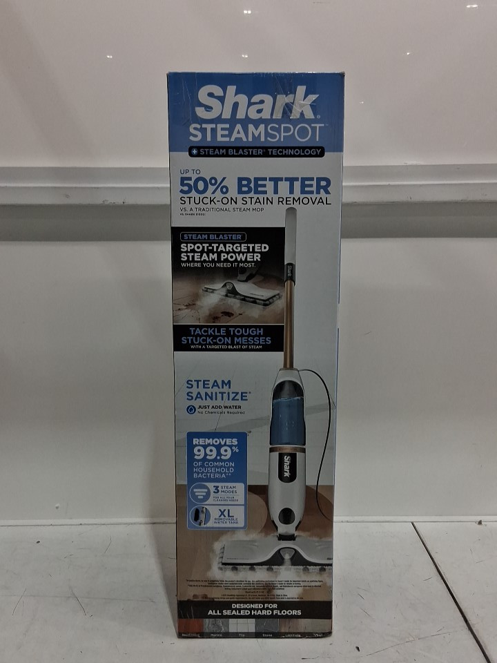 SHARK STEAMSPOT ELECTRIC STEAM MOP with 2 washable pads - WHITE (MODEL: S2001C) image 2