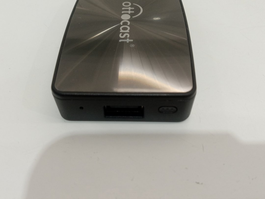 ottocast-u2-x-pro-wireless-android-a-king-of-the-north-auction