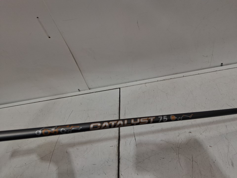 Callaway Golf Mavrik 22 Driver  Exceptional Ball Speed  - LEFT HANDED  - regular flex - 4 hybird - silver /black/gold image 3