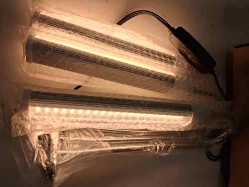 FLEXIBLE CLIP-ON 3-HEAD LED GROW LIGHT - 25" 12V - WHITE/SILVER image 3