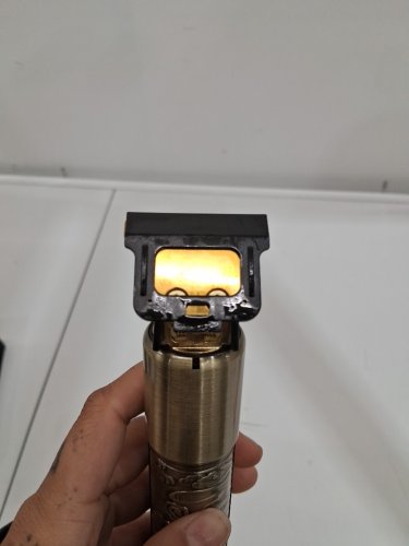 MEN'S UFREE CORDLESS TRIMMER HAIR CLIPPER - GOLD (MODEL: U-1886) image 4
