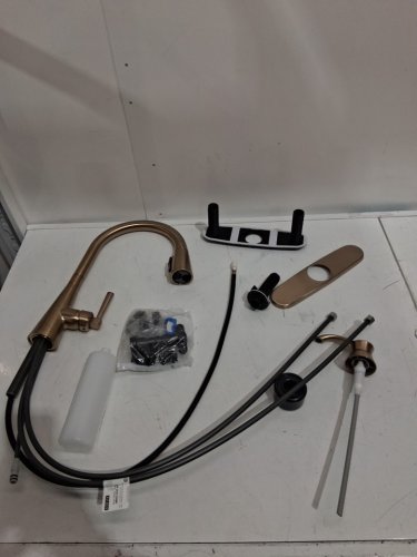 Delta Boyd Kitchen Faucet with Soap Dispenser - Champagne Bronze (model: 19893z-czsd-dst) image 3