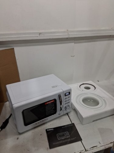 GALANZ RETRO STYLE COUNTERTOP MICROWAVE OVEN - 0.7CU.FT. - WHITE (MODEL: GLCMKZ07WER07) image 3