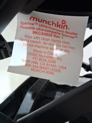 munchkin sparrow ultra compact foldable stroller - black (MODEL: MKCA0858) image 5
