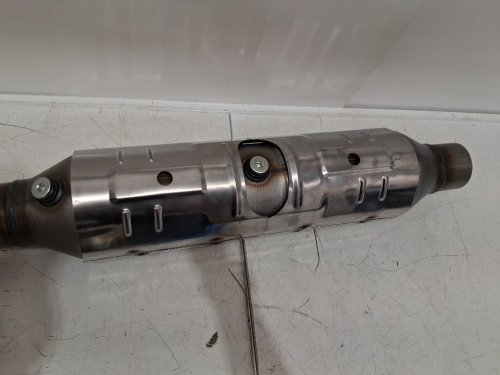 Front Stainless Steel High Flow Catalytic Convertor - Compatible With 2000-2007 Ford F250 Super Duty image 5