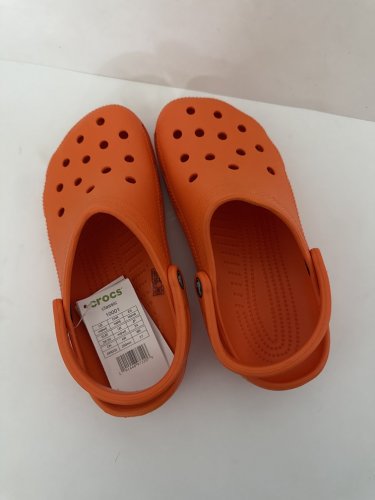 UNISEX CROCS CLASSIC CLOG - MEN'S 6 / WOMEN'S 8 - ORANGE (STYLE : 10001-100) image 2