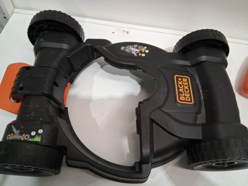 BLACK+DECKER 3-IN-1CORDLESS  STRING TRIMMER, EDGER, and LAWN MOWER with 2 batteries, and charger - 6.5 AMP - ORANGE/BLACK (MODEL : MTC220/lst220) image 4
