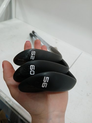 3PC Cleveland RTX 6 Wedge SET WITH DYNAMIC GOLF S200 SHAFTS, 50° MID, 52° MID, 56° LOW+ -  RIGHT HANDED - Black Satin image 6