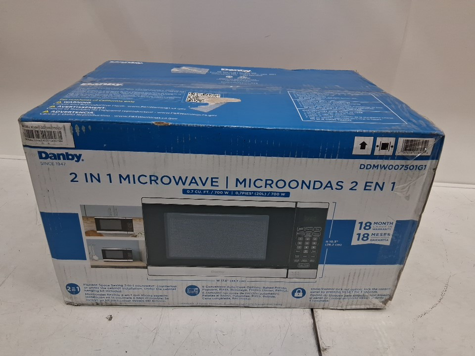DANBY DESIGNER COUNTERTOP/UNDER CABINET DIGITAL MICROWAVE OVEN - 0.7CU.FT - STAINLESS STEEL/BLACK - (MODEL: ddmw007501g1) image 2