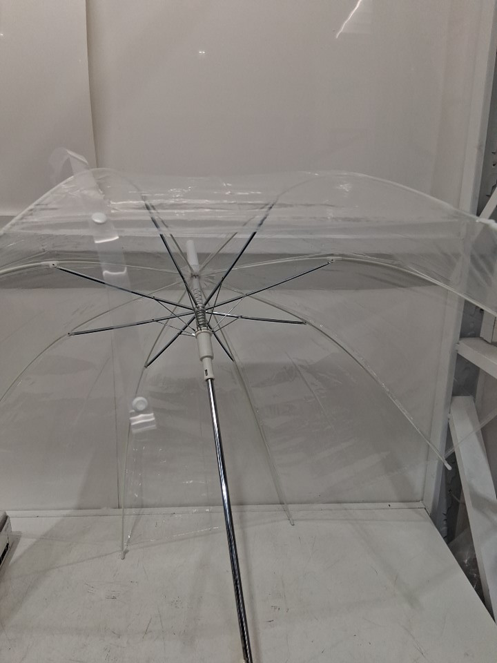amazon basics round bubble umbrella - 35" - clear image 4