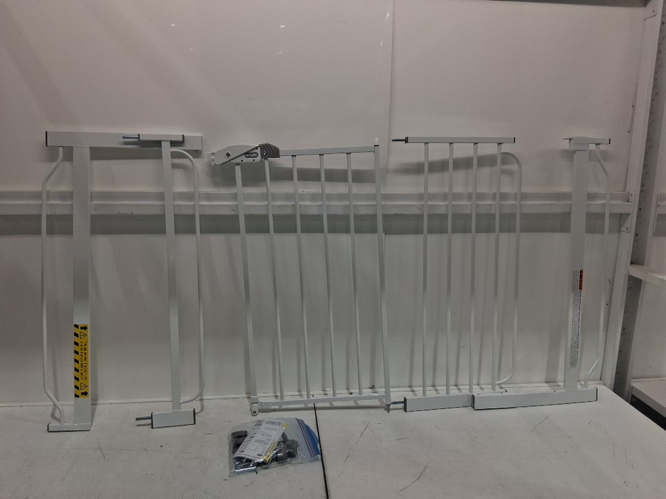 REGALO EASY STEP EXTRA WIDE METAL SAFETY GATE - 30" x 29"- 49" - WHITE (MODEL: 1164EwDS) image 3