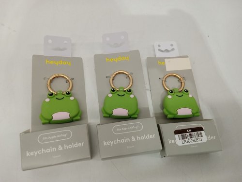 3 Heyday Airtag Holder and Keychain - Frog image 2