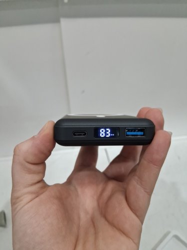 Podoru Magsafe Magnetic Battery Pack with Type-C Cable for Wireless Charger - 10000mAh - 15W - BLACK (model: ‎KT-D003) image 3