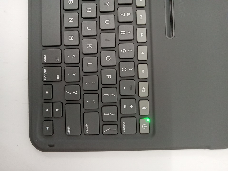 zagg messenger folio 2 bluetooth laptop style keyboard for iPad 10th Gen - Black image 5