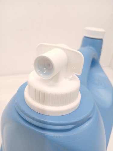 DOWNY ULTRA CONCENTRATED FABRIC CONDITIONER - APRIL FRESH - 4.88L image 3