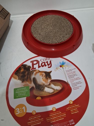 CATIT PLAY 3-IN-1 CAT SCRATCH PAD WITH CIRCUIT BALL AND BEE TOY - RED (model: 43000) image 3