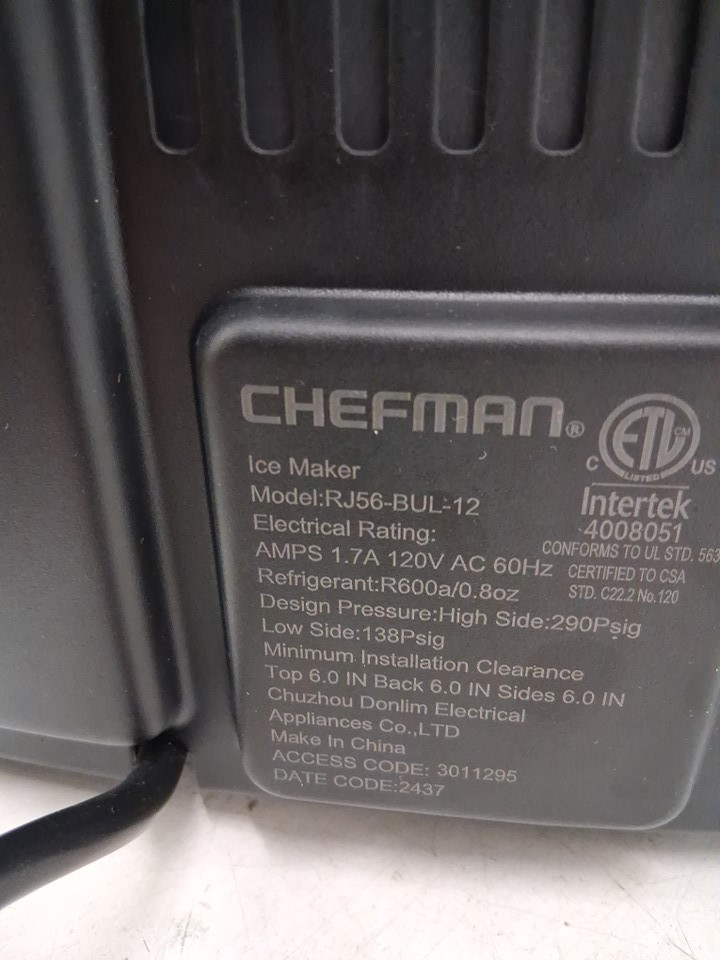 Iceman Dual-Size Ice self cleaning portable counter top ice maker - 22lbs/24hrs - black (model: rj56-bul-12) image 5