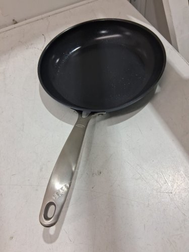 OXO GOOD GRIPS HARD ANODIZED NON-STICK PAN - 10" image 2