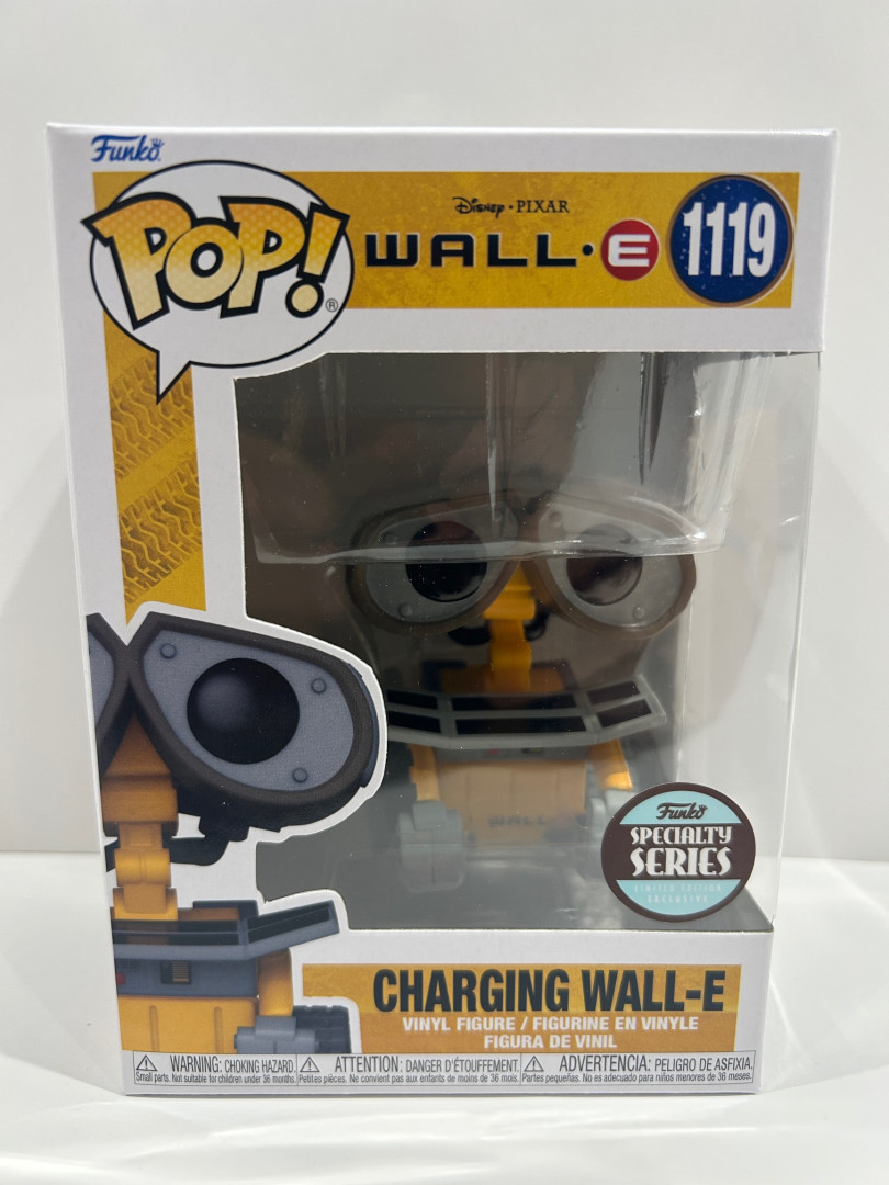 Funko pop! **specialty series** Disney Pixar wall-e - charging wall-e vinyl figure (#1119) image 2