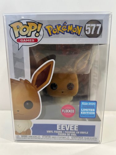 Funko pop! **flocked**2020 wondrous convention** Games: pokemon - eevee vinyl figure (#577) **plastic protector cover** image 2