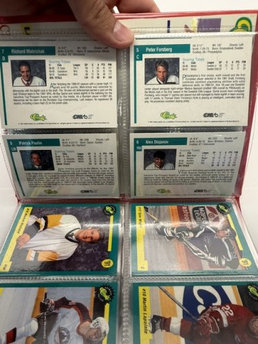 43 CARD CLASSIC 1991 HOCKEY DRAFT PICK CARDS LIMITED EDITION #45,044 / 175,000 image 5