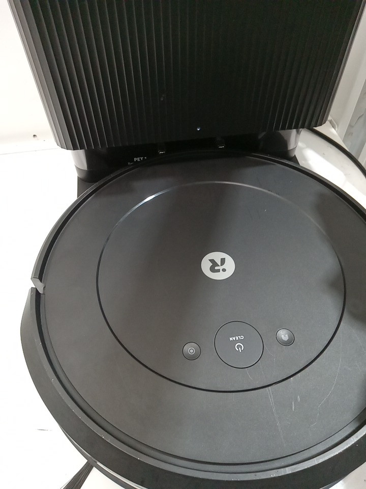 iRobot Roomba Vac 2 Essential Robot Vacuum with AutoEmpty Dock - black (model: rcc-y1) image 18